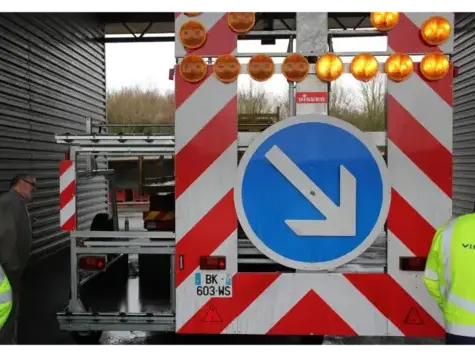 colliers retro pour poteaux bois à Les Herbiers - image 4