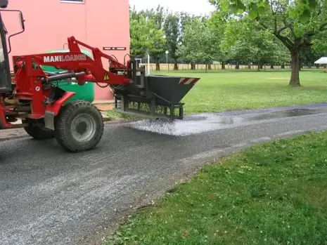 colliers retro pour poteaux bois à Montaigu - image 3