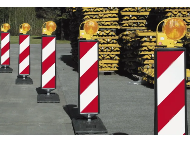 mobilier urbain mareuil sur lay dissais