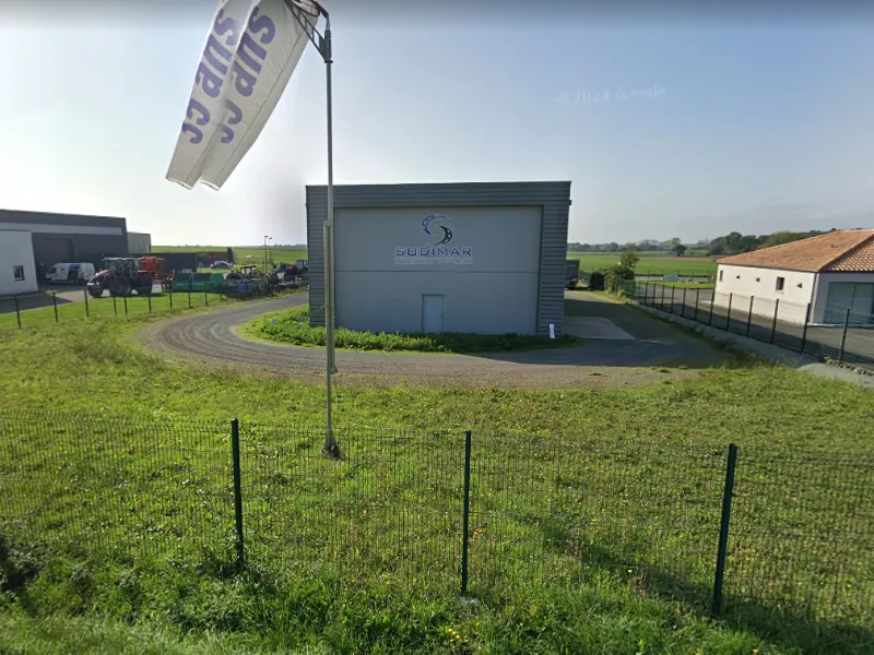 mobilier urbain mareuil sur lay dissais