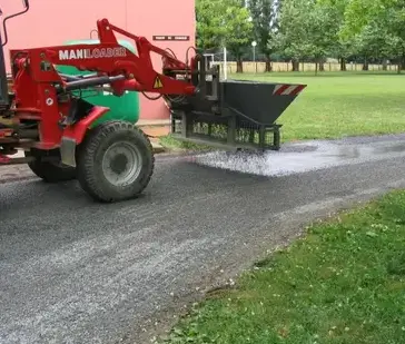 mobilier urbain à Montaigu - image 2