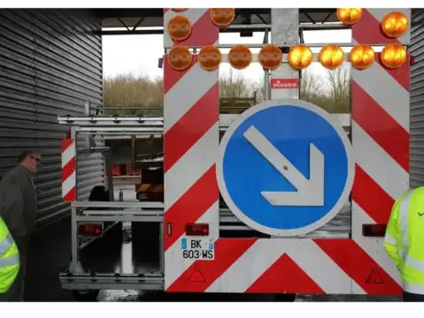 ratelier de rangement à Essarts-en-Bocage - image 2