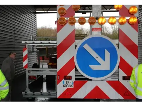 remorque de feux de chantier à Saint-Gilles-Croix-de-Vie - image 4