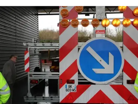 remorque porte barrières à Fontenay-le-Comte - image 2