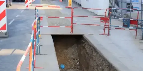 remorque porte-panneaux à Aizenay - image 3