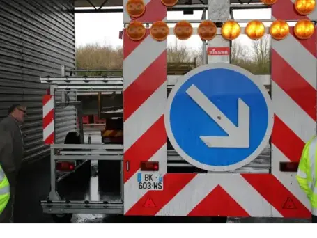 remorque porte-panneaux Essarts-en-Bocage-1