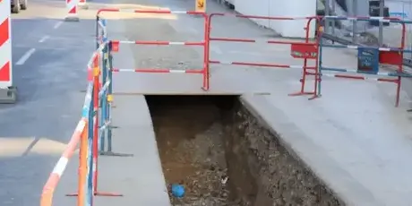 remorque porte-panneaux à Les Sables-d'Olonne - image 3