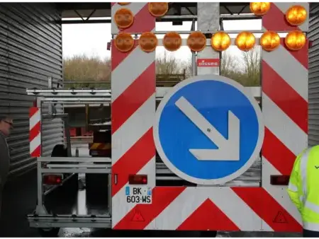 remorque porte-panneaux Les Sables-d'Olonne-5