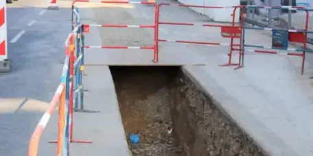 remorque porte-panneaux à Saint-Gilles-Croix-de-Vie - image 4